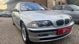 BMW 325xi,Klimaautom.Xenon,PDC,CD,E-SitzeLM - BMW 325 aus 2001