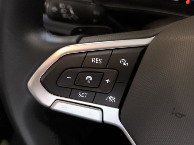 Fahrzeugabbildung Volkswagen T-Cross 1.0 TSI DSG Style IQ.LIGHT MATRIX LED NA