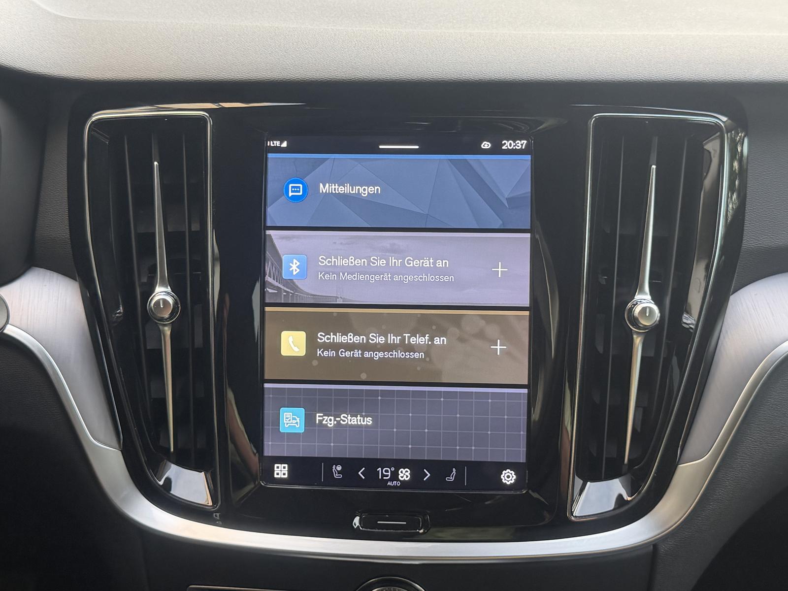 Volvo V60 Core LED ACC Virtual-Cockpit Rü-Kamera Navi