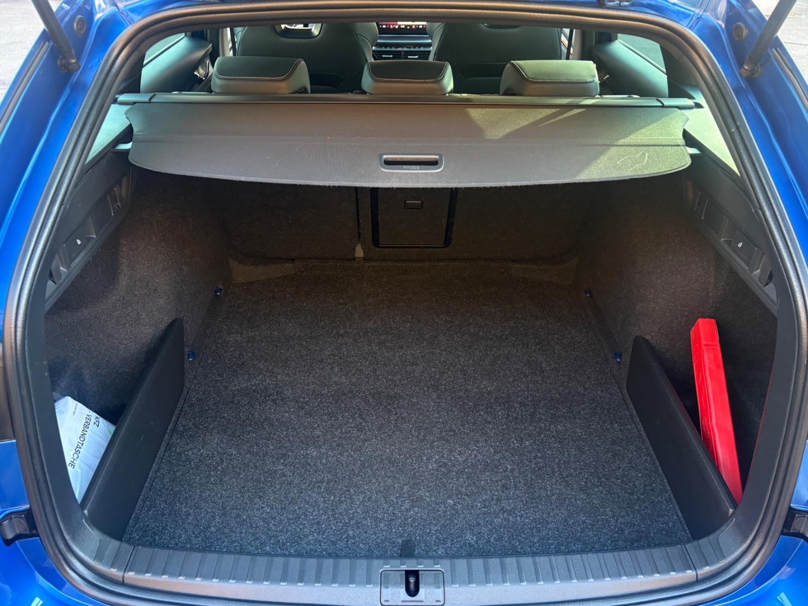 Skoda Octavia Combi RS Edition Matrix/ACC/Memory/Keyle, миниатюра 21