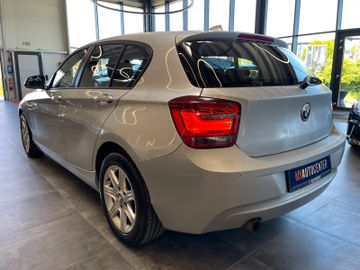 BMW 118  1 Lim. 5-trg. 118 i *NAVI*PDC*SZHZ*TEMPOMAT