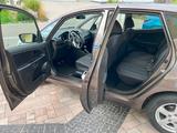 Kia Venga 1.6 CRDi TOPP Ausstattung (FIFA World Cup) - Kia Venga mit Diesel-Antrieb: 1.6