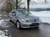 Mercedes-Benz C 180 CGI BlueEfficiency - Mercedes-Benz C 180: Blueefficiency