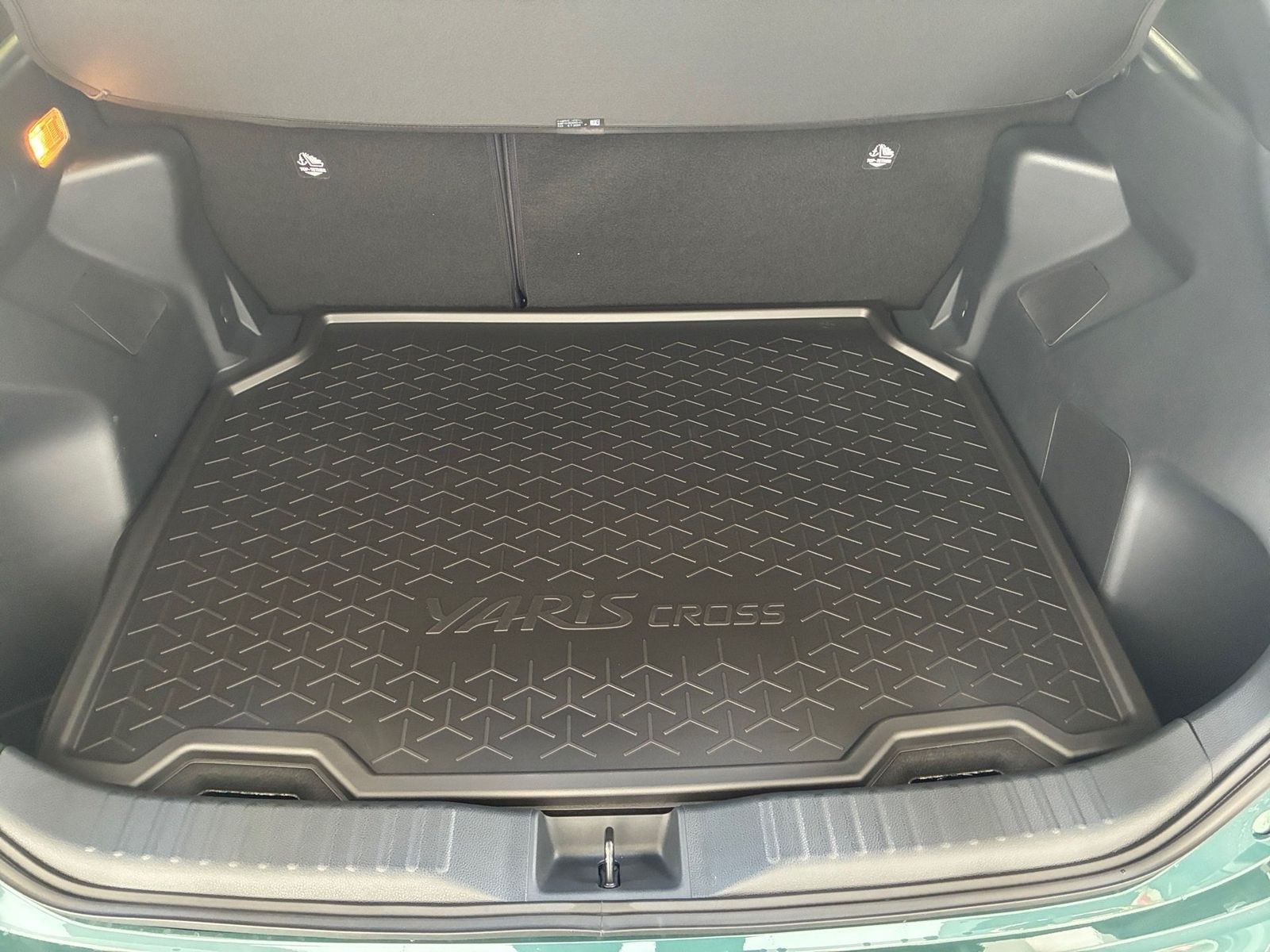 Fahrzeugabbildung Toyota Yaris Cross 1.5 Teamplayer KAMERA LED ACC