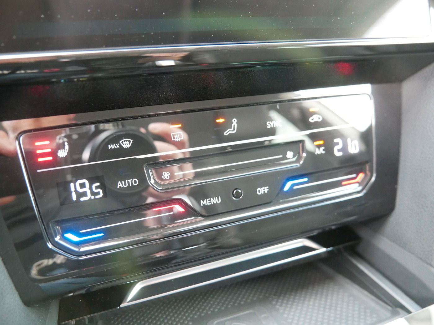 Fahrzeugabbildung Volkswagen Arteon SB 2.0 Elegance NEU61T AHK LED Kamera DSG