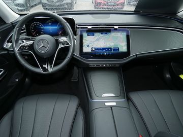 Mercedes E 200 - 8