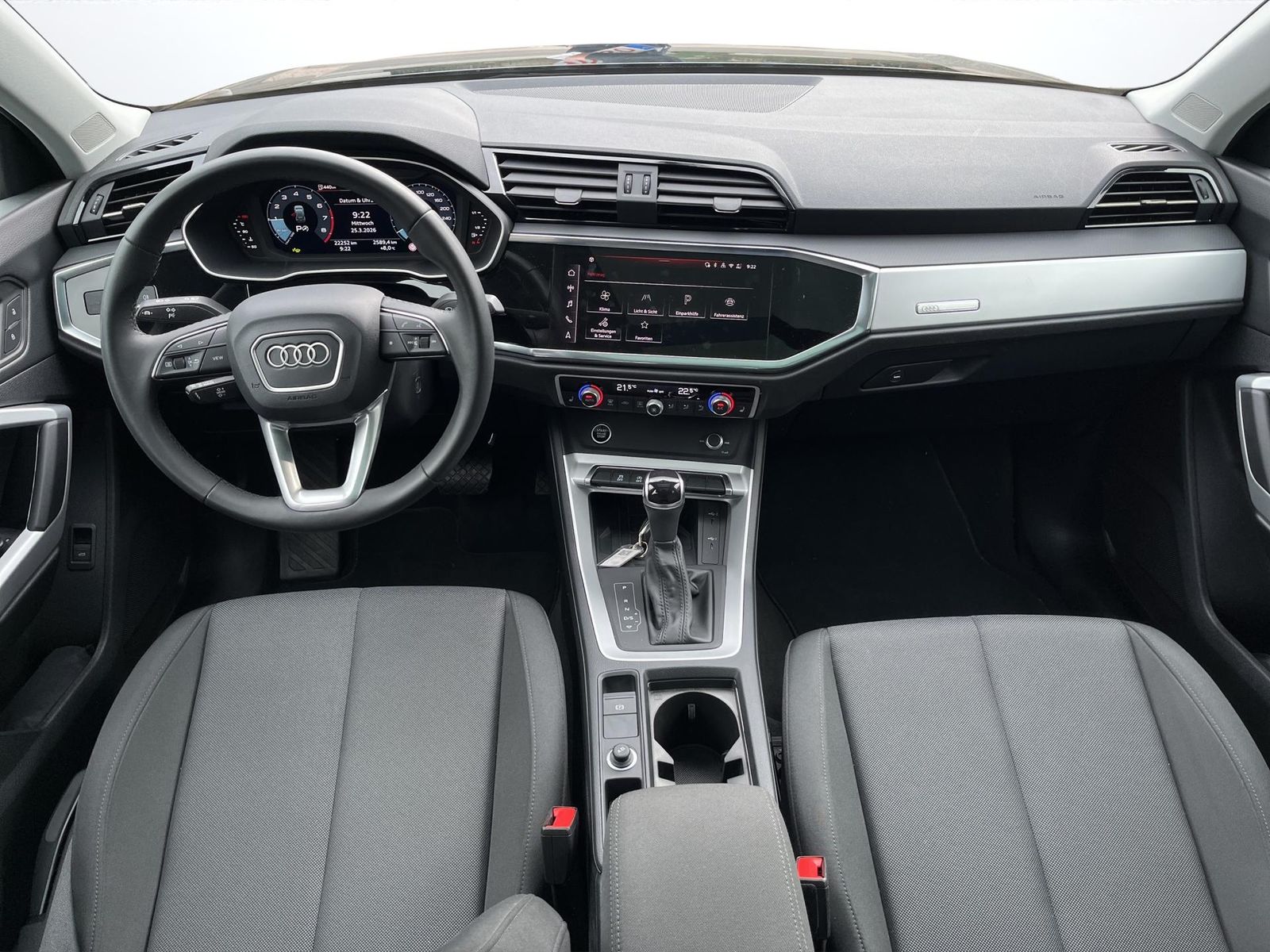 Audi Q3 35 1.5 TFSI S Line 18" Panorama LED CarPlay foto 10
