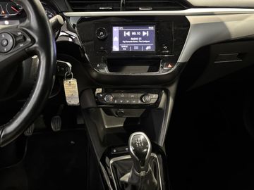 Fotografie 16 des Opel Corsa 1.2 Start/Stop Edition