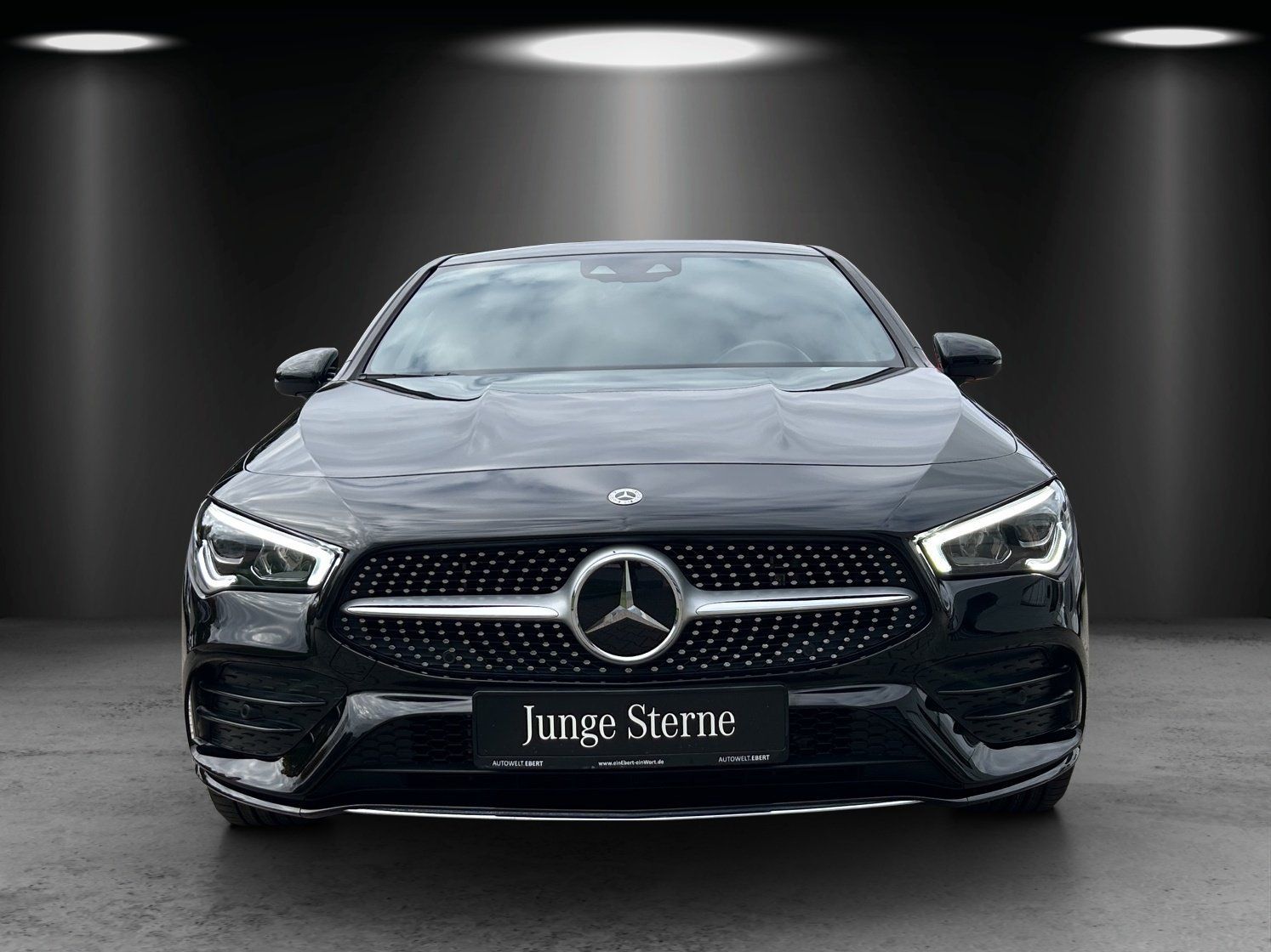 Fahrzeugabbildung Mercedes-Benz CLA250e SB AMG Pano DISTRO Busin AHK HighEndMBUX