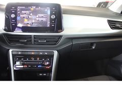 Fahrzeugabbildung Volkswagen T-Roc Life,Top-Ausstattung,Top-Zustand