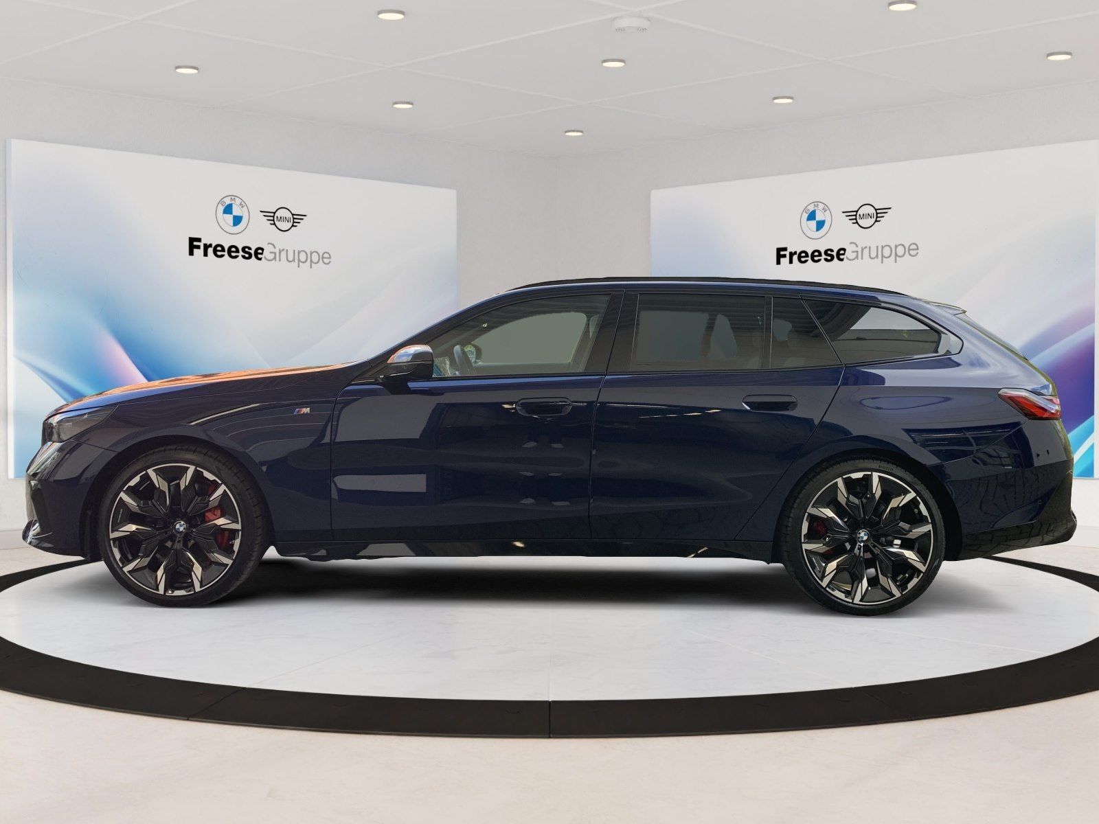 BMW i5 eDrive40 Touring M Sportpaket Pro AHK 360° foto 3