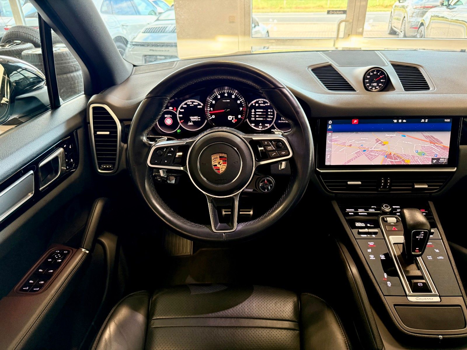 Fahrzeugabbildung Porsche Cayenne S Luftfederung/Panorama/ACC/SportChrono