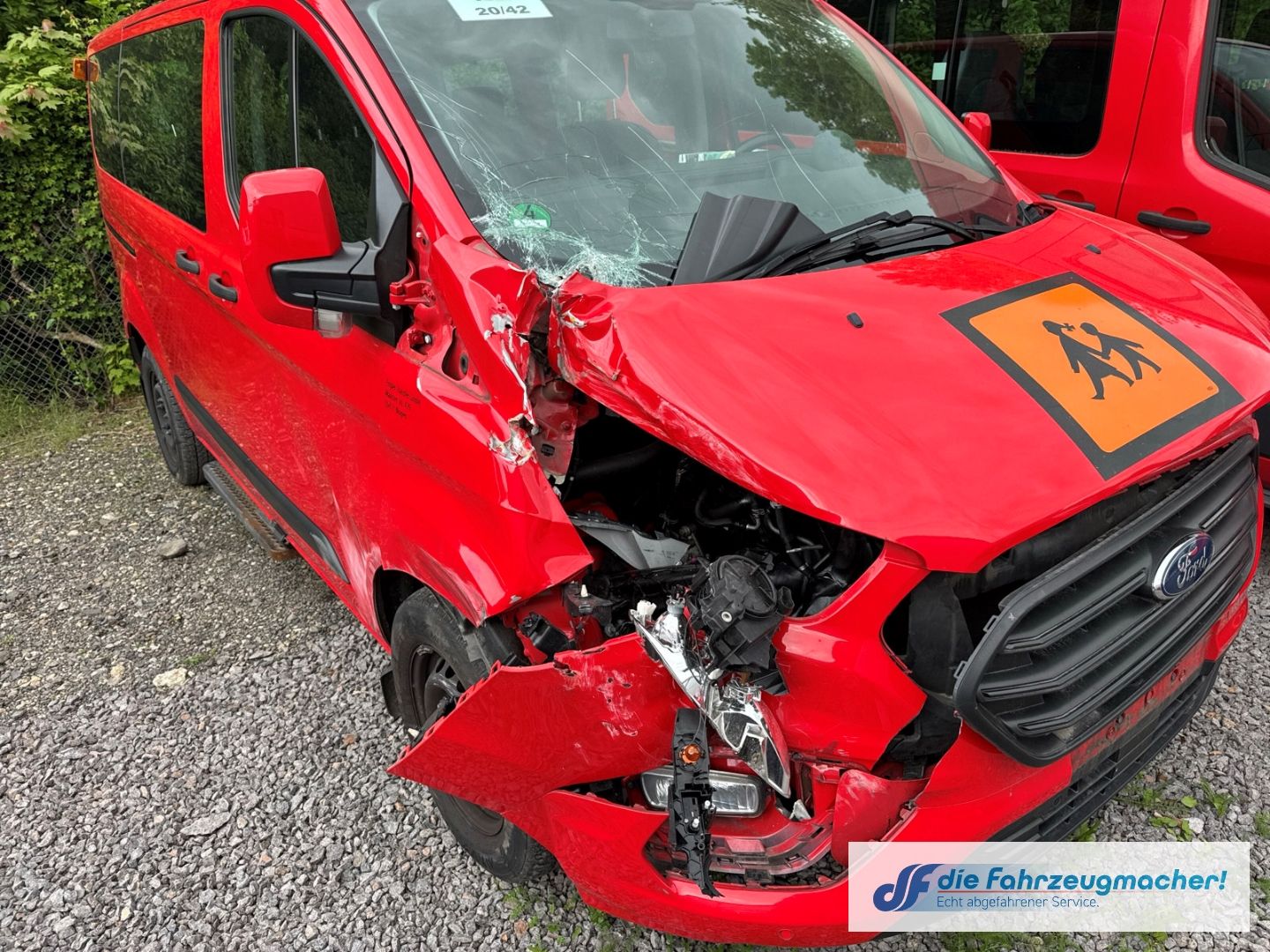 Fahrzeugabbildung Ford Transit Custom Trend 2.0 TDCi  *UNFALLWAGEN *724