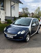 Smart ForFour 1,3 pure pure - Smart ForFour mit Benzin-Antrieb: Limousine, 1.3