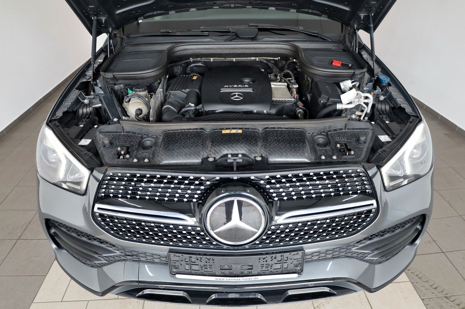 Fahrzeugabbildung Mercedes-Benz GLE 350e 4M AMG Line Leder,Navi,Park/Night-P,AHK