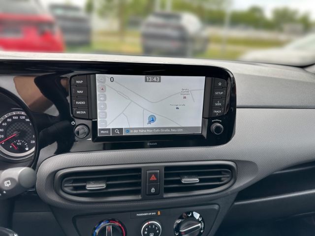 Fahrzeugabbildung Hyundai i10 Connect & Go Navi Apple CarPlay Android Auto