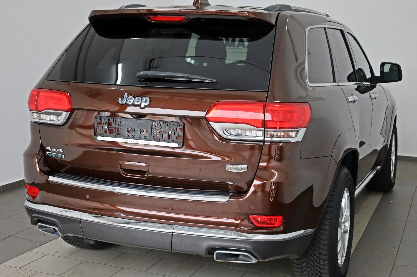 Fahrzeugabbildung Jeep Grand Cherokee 3.0 CRD Summit Panorama,Harman/K