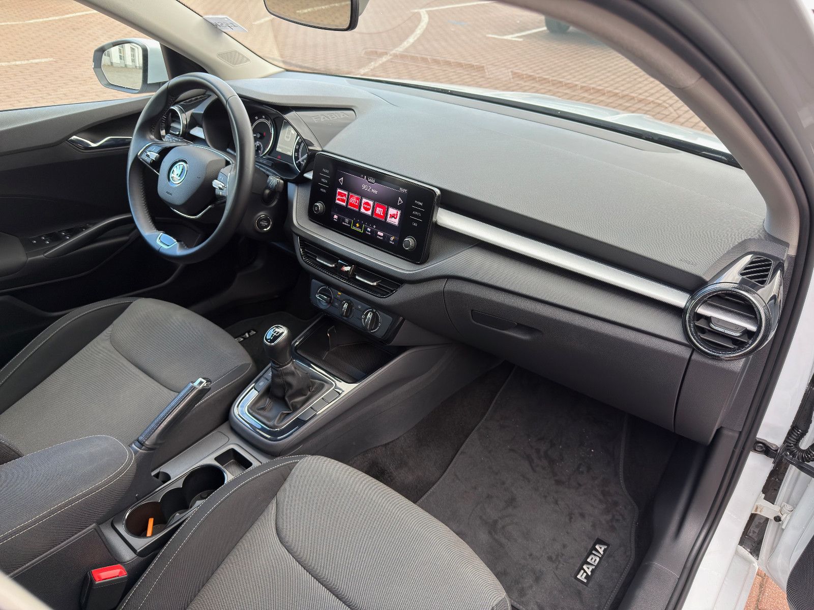Fahrzeugabbildung SKODA Fabia Selection