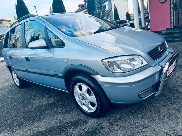 Opel Zafira1.8/Eleganc/7-Sitz/Navi/Klima/AHK/Tüv11-26