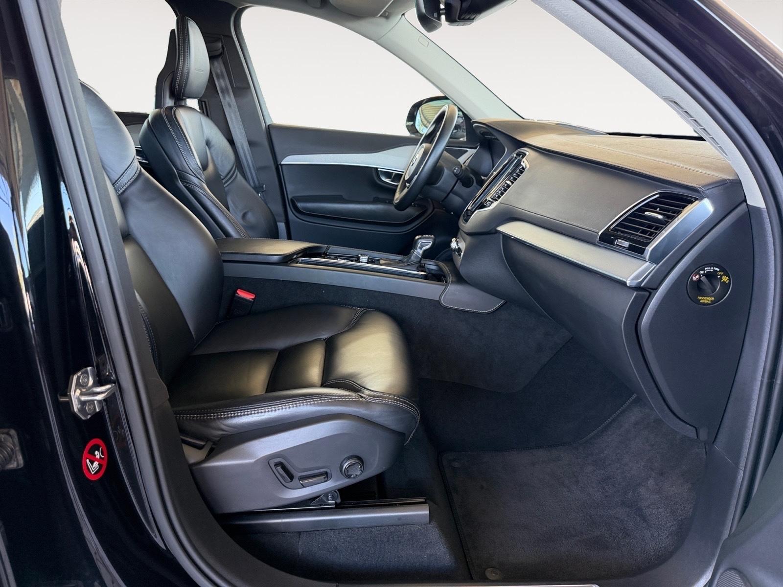 Volvo XC90 2.0 D5 Inscription AWD Kam Schiebedach ACC
