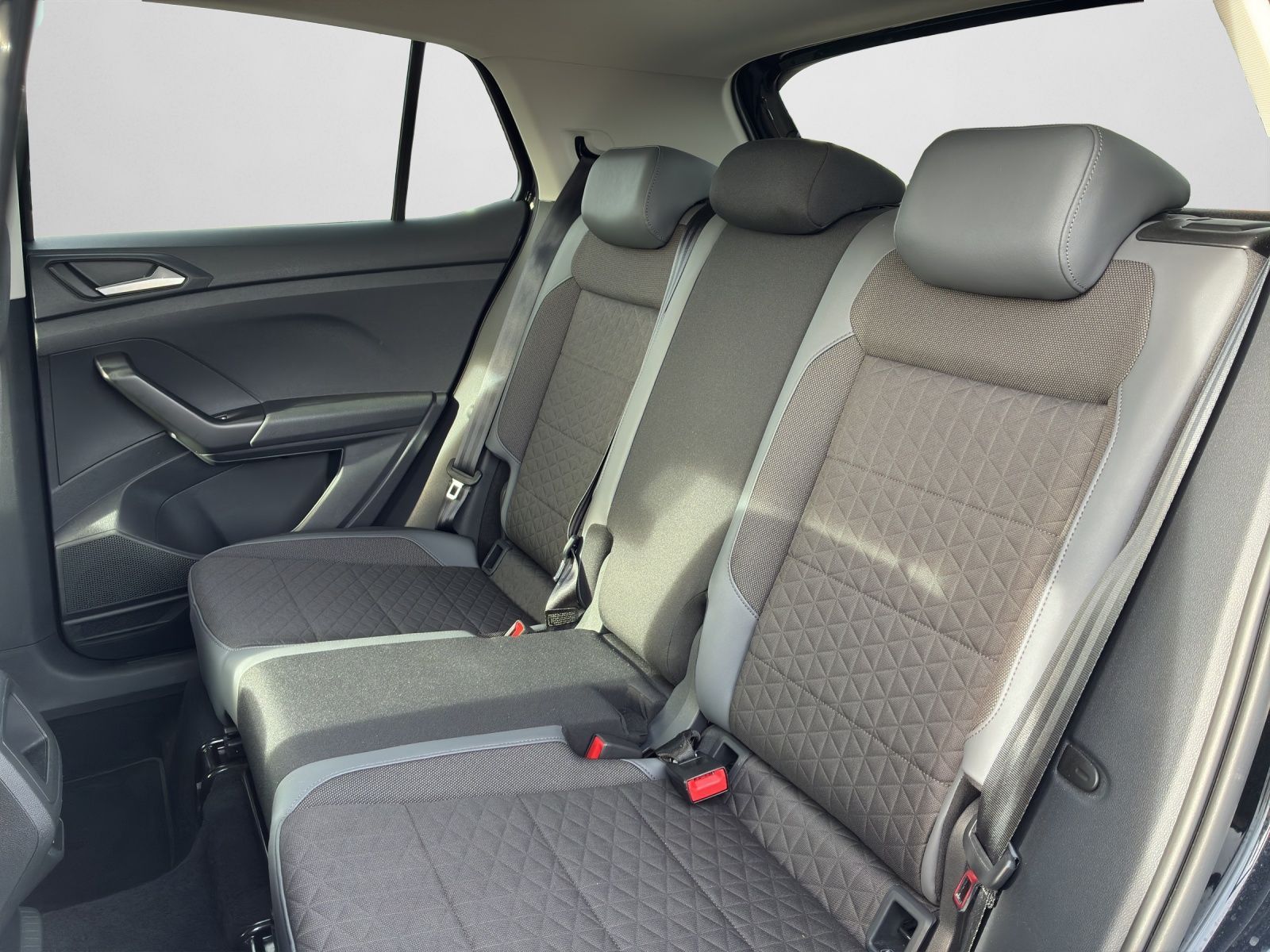 Volkswagen T-Cross - Bild 15