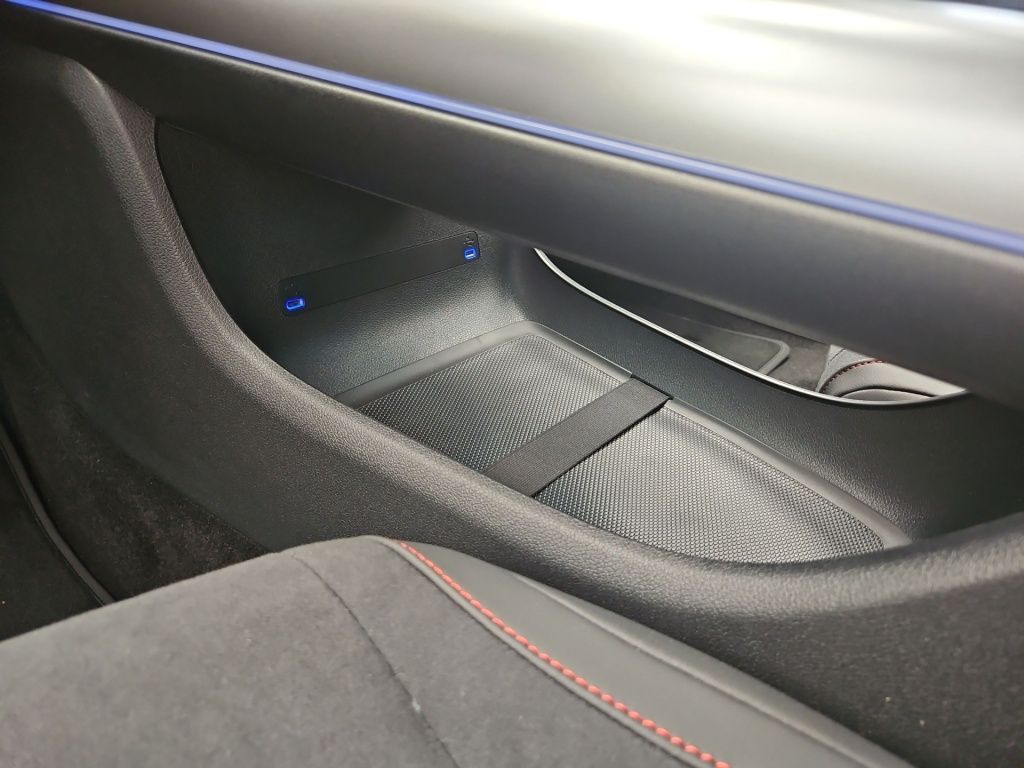 Fahrzeugabbildung Mercedes-Benz CLA 250+ EQ +AMG-Line+MULTIBEAM+MB.DRIVE-STANDAR