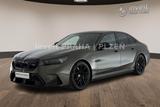 BMW M5 Limousine Basis - BMW M5: Grün, Limousine