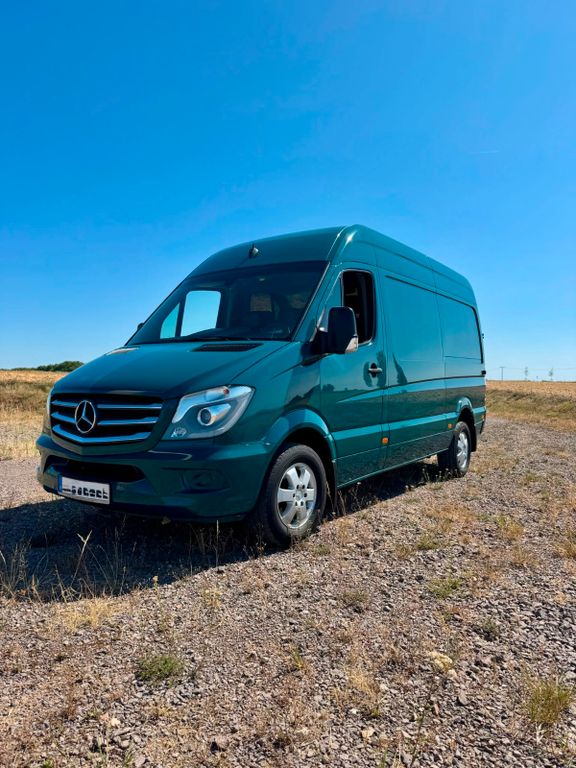 Image of Mercedes-Benz Sprinter