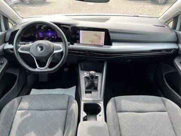 Volkswagen Golf VIII Life 1,5 l TSI 130PS 6-Gang