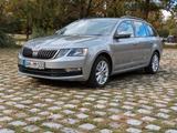 Skoda Octavia 1.6 TDI Ambition Combi Ambition
