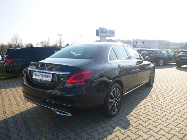 Fahrzeugabbildung Mercedes-Benz C 200 d Lim >NAVI/LED-Licht/SHZ/Parkassist/PDC<