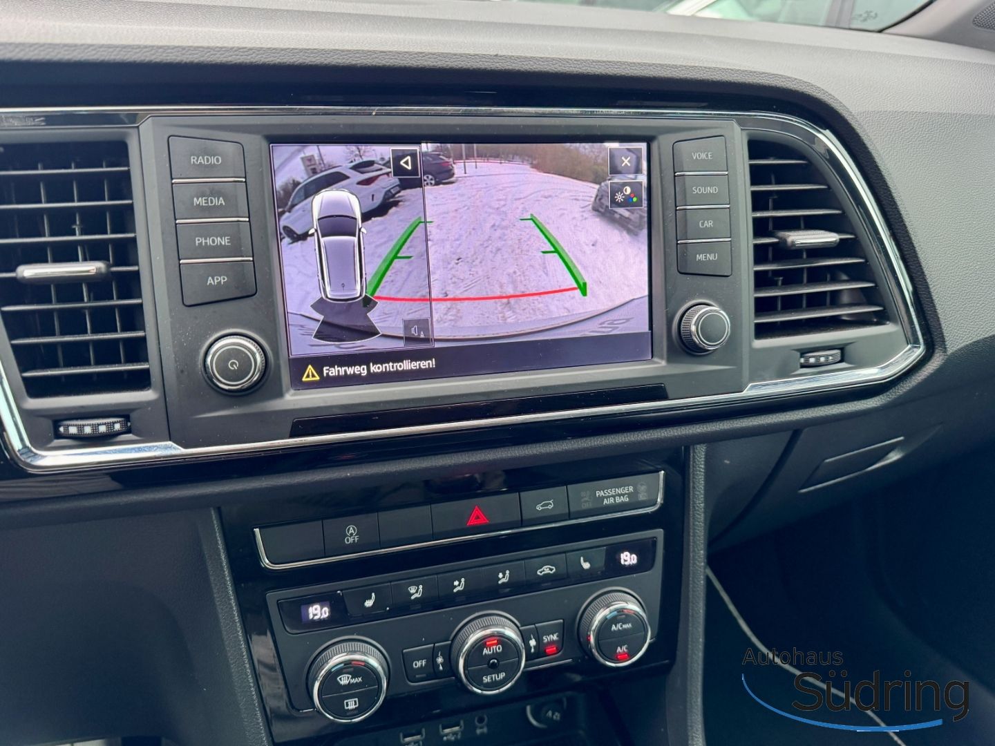 Ateca 1,4 TSI Xcellence AHK LED El. Heckklappe