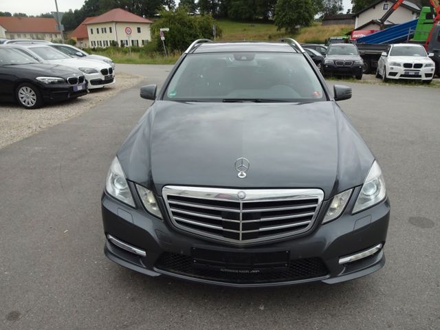 Mercedes-Benz E 500  T-Modell/4-Matic/ATM bei  136000km