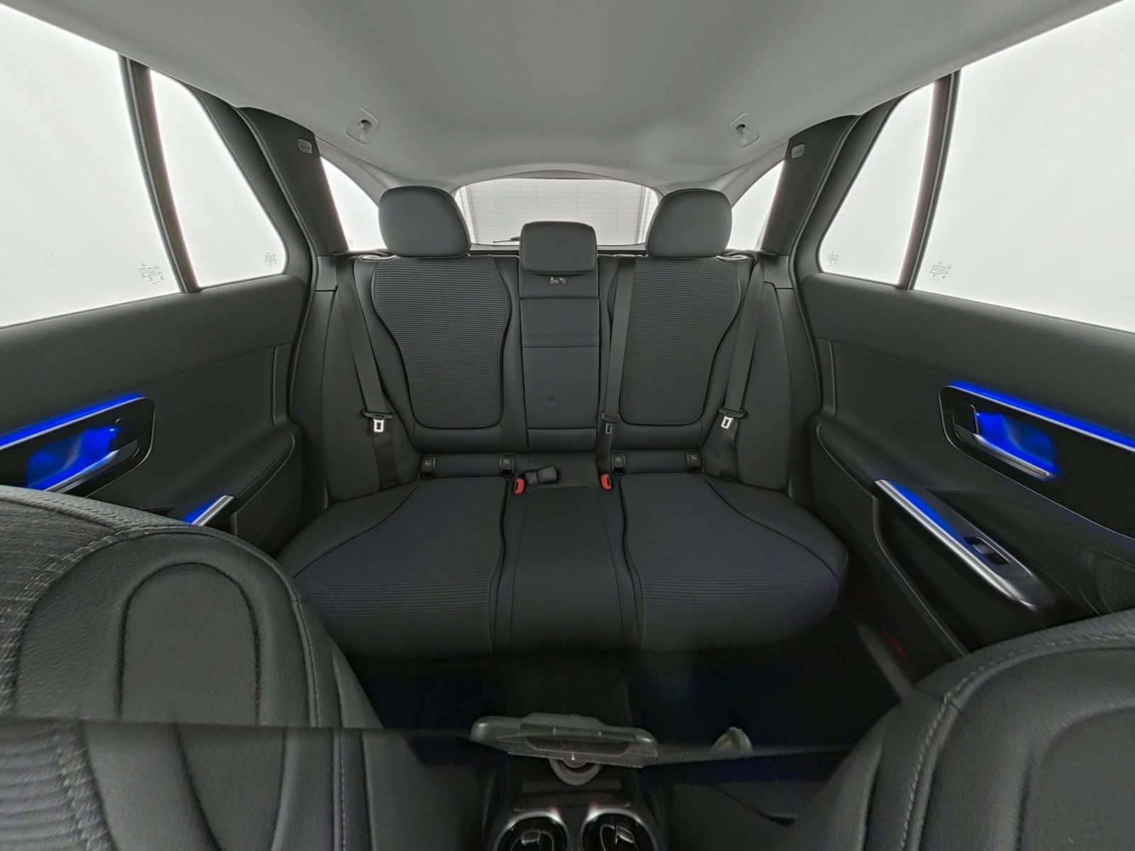 Mercedes-Benz C 200 - Bild 17