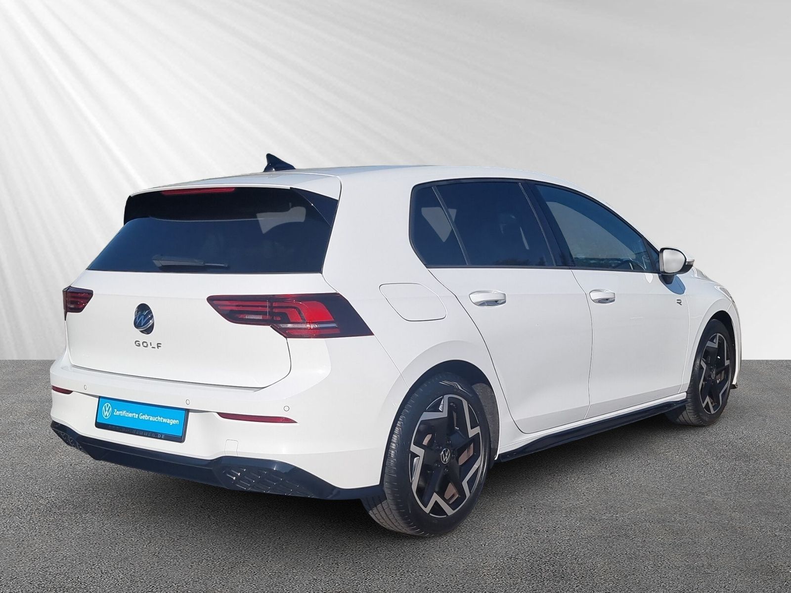 Volkswagen Golf VIII 1.5 TSI R-Line ACC RÜCK.KAM APP.CONNEC foto 5