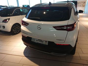 Fotografie 9 des Opel Grandland (X) Grandland X 2.0 D Start/Stop Automatik Ultimate
