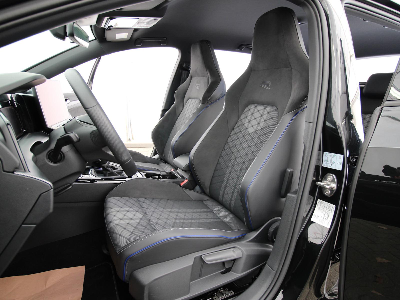 Volkswagen Golf VIII Variant 1.5 TSI R-Line LED+KAMERA+ACC, миниатюра 10