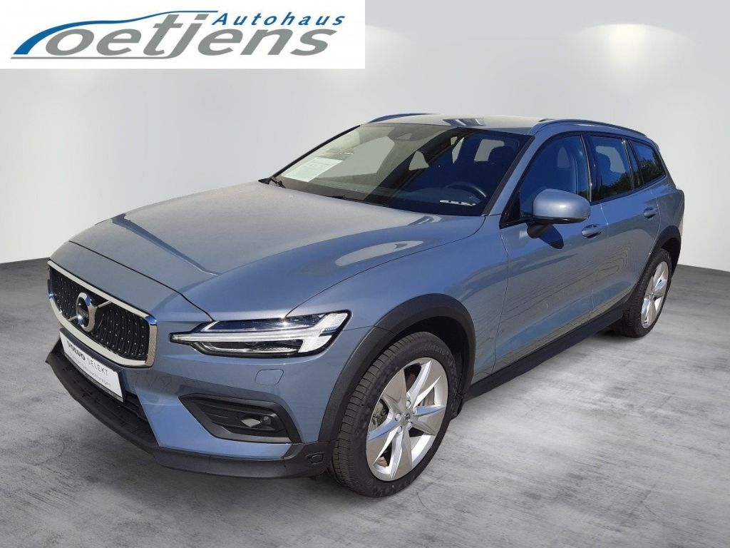 V60 Cross Country B4 AWD Pro Standhzg AHK Kamer