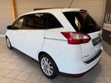 Ford Grand C-Max 2.0 Titanium/Navi/Sitzh./Kamera - Ford Grand C-Max mit Diesel-Antrieb: Navigationssystem