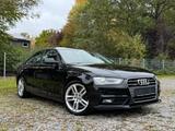 Audi A4 Lim. Ambition quattro Aut.|SCHWARZ|XENON*NAVI - Audi A4 mit Diesel-Antrieb: Limousine