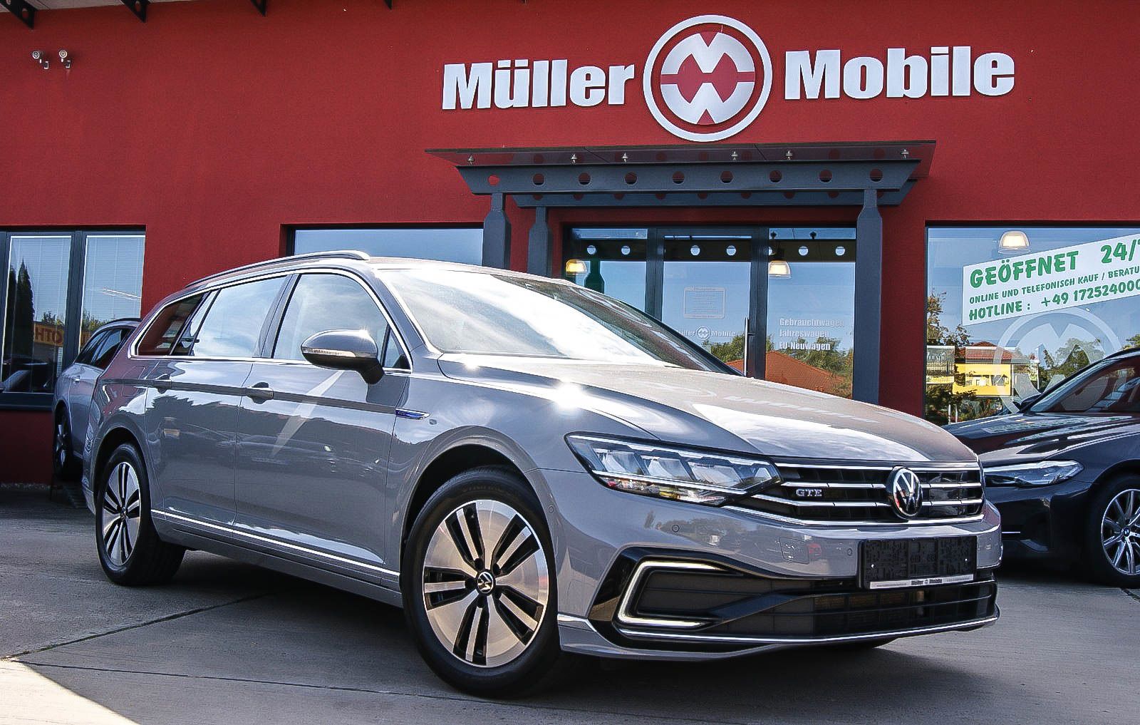 Fahrzeugabbildung Volkswagen Passat Variant HYBRID GTE iQ LED ACC NAVI 1.HAND