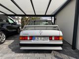 Mercedes-Benz 190 E 2.0 Sportline - Mercedes-Benz 190: Sport