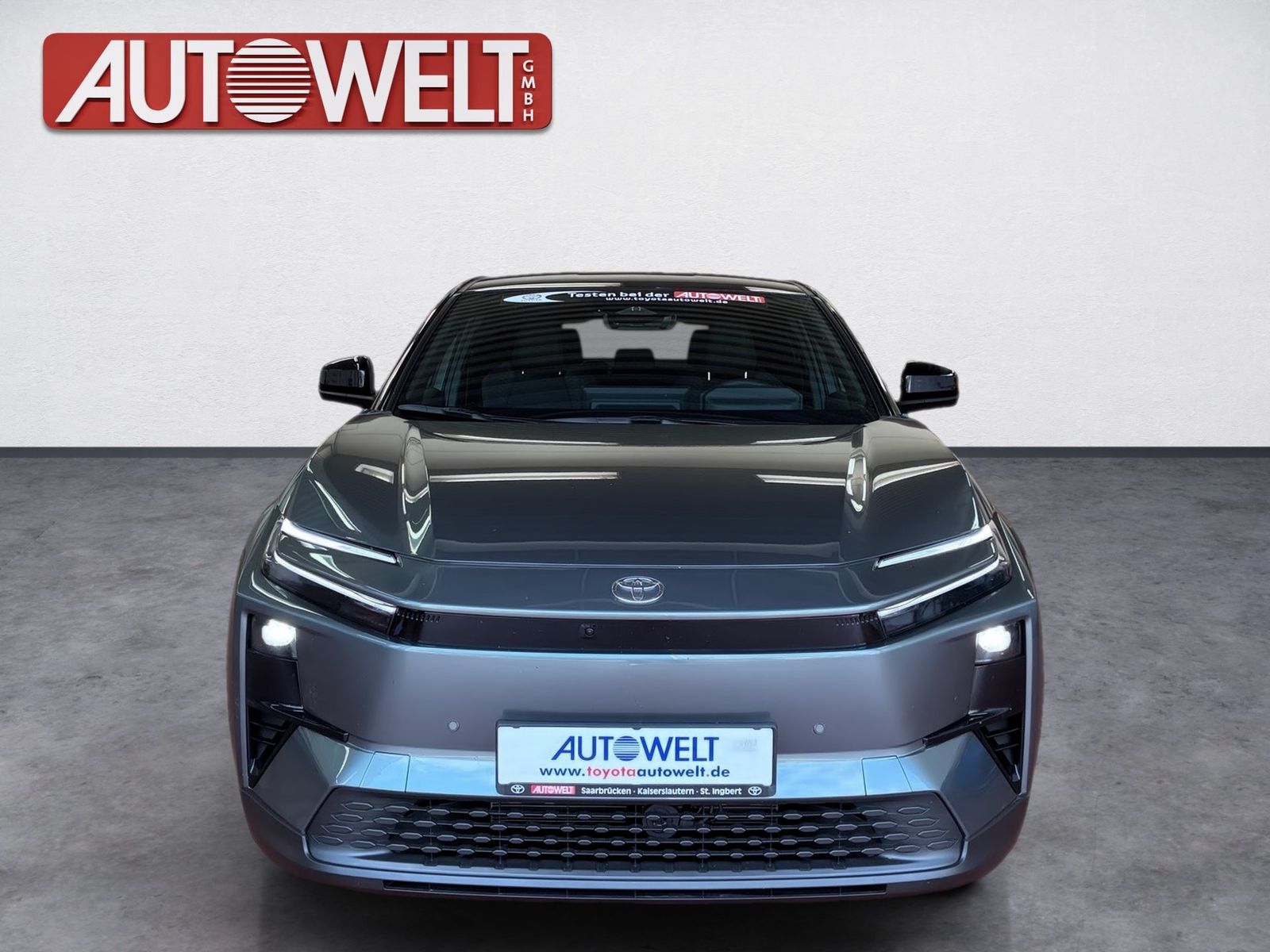 Fahrzeugabbildung Toyota C-HR+ Lounge 4x4 AWD 77 KW, 360,SHZ,el.Heck