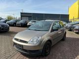 Ford Fiesta 1.3*Klima*Ohne TÜV . Verkauf im Zustand - Ford Fiesta: Grau