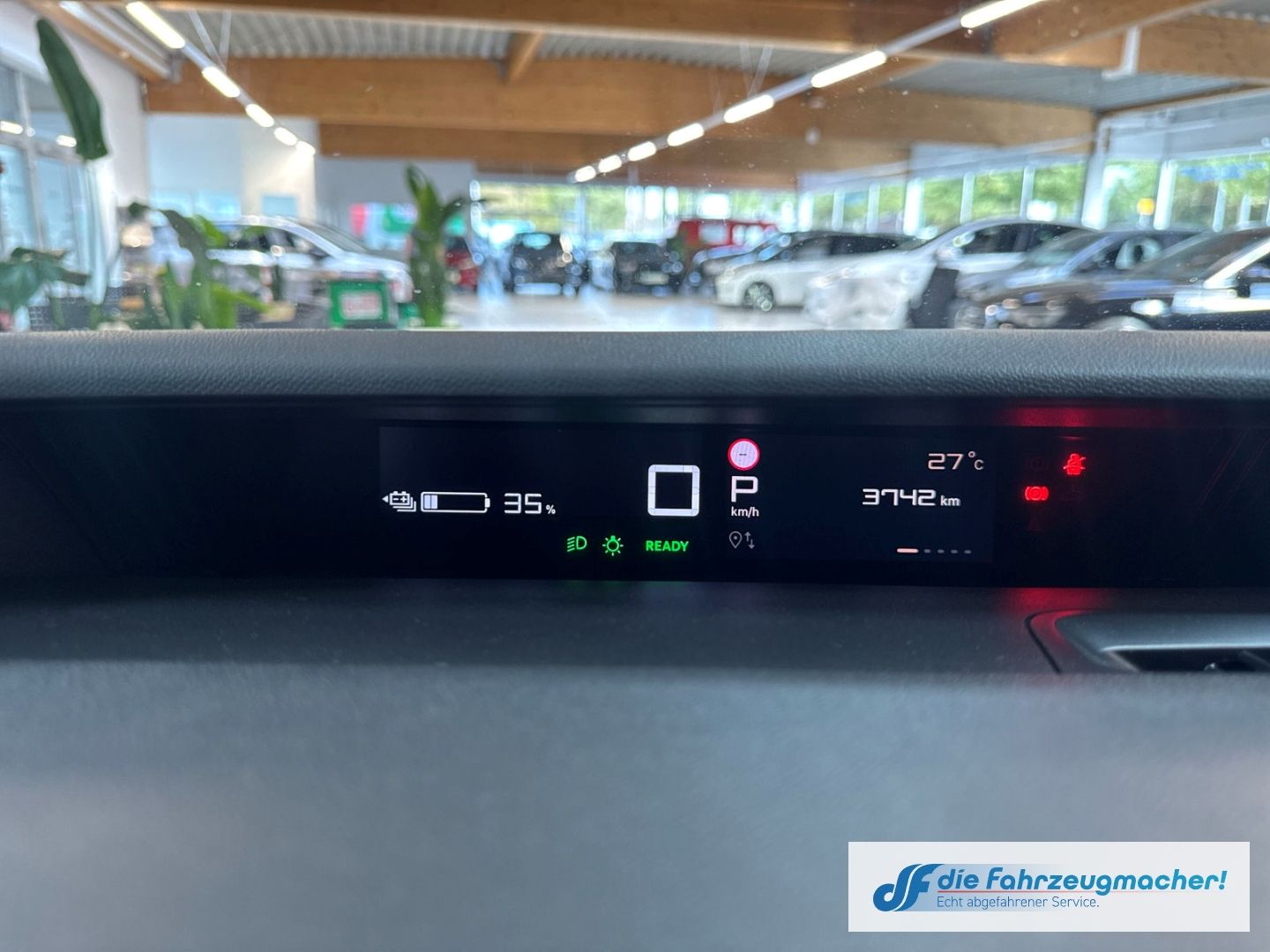 Fahrzeugabbildung Citroën C3 Aircross E 113 MAX HUD Navi LED Apple CarPlay