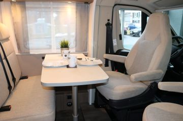 Fahrzeugabbildung Carado V-339 pro  Modell 2024