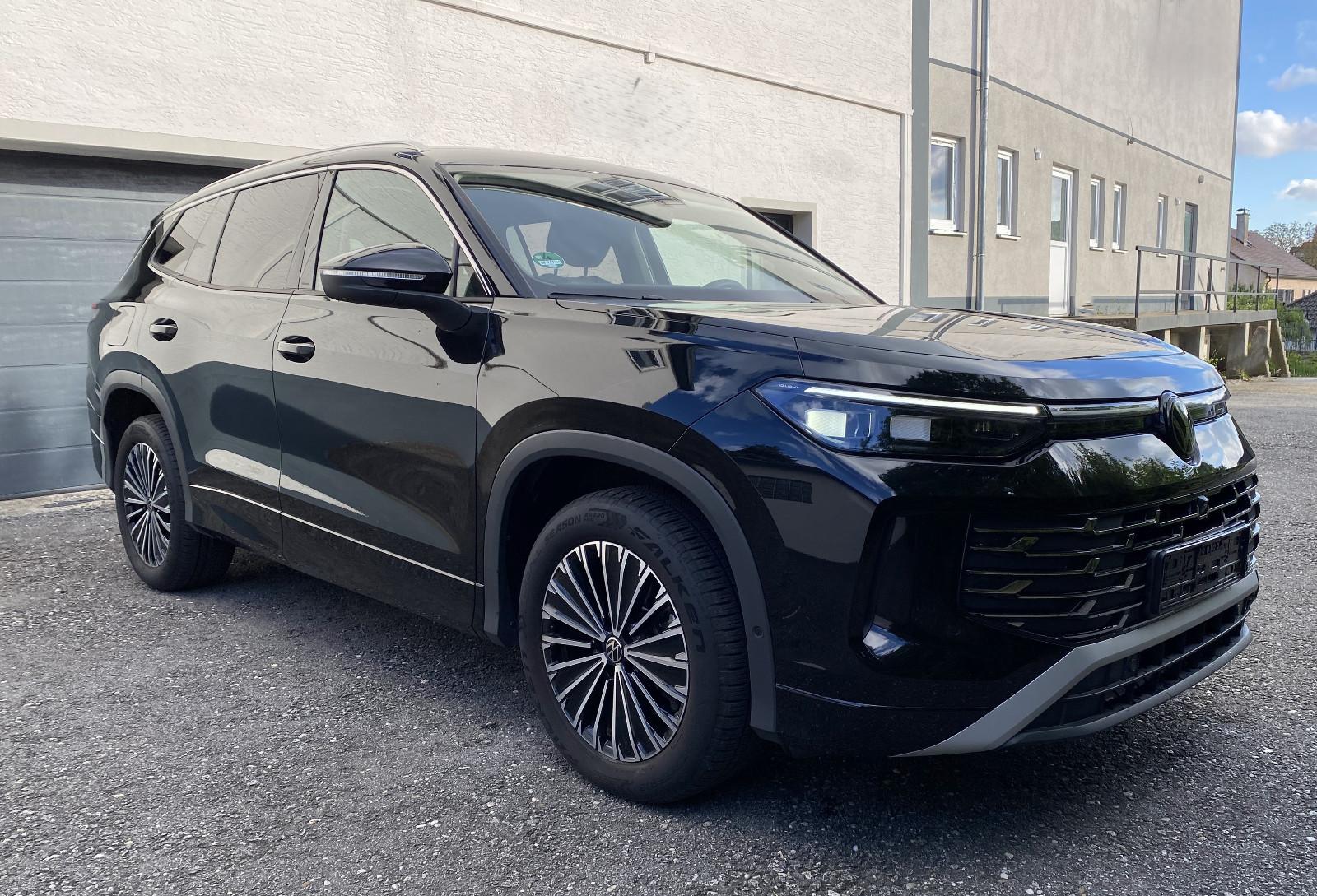 Volkswagen Tayron 1.5 eHybrid 150 kW Elegance Martix-IQ AHK