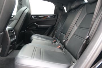 Porsche Cayenne - 11