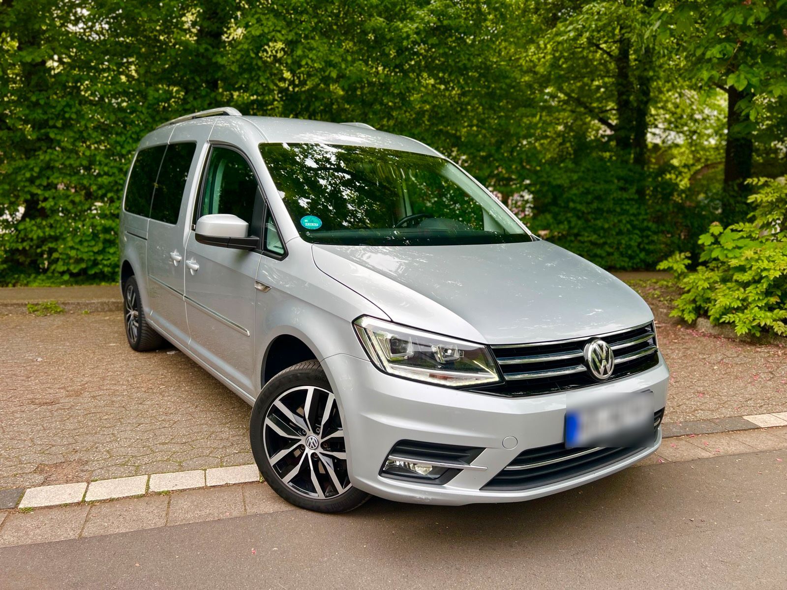 VW VW Caddy 2.0 TDI 150PS 7-Sitzer LED AHK Ka...
