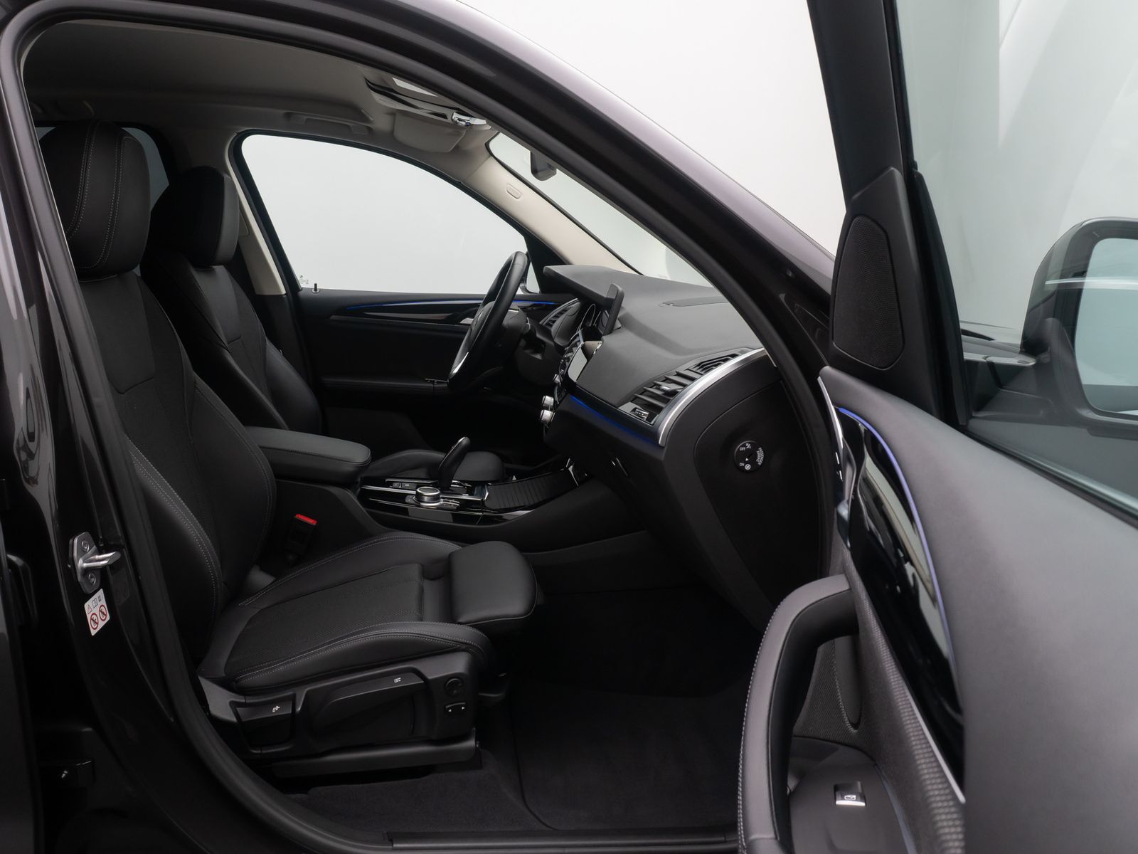 Fahrzeugabbildung BMW X3 xD20i xLine HiFi Geschwindigrege Sport 19Zoll